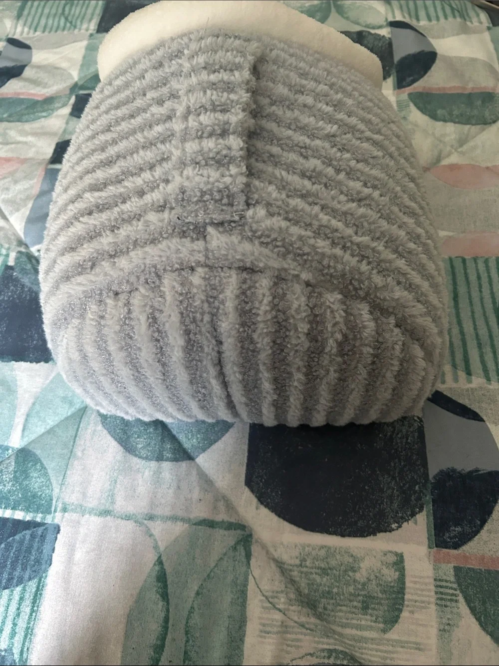 Cozy Gray Sherpa Pet Cave Bed with Cream Trim